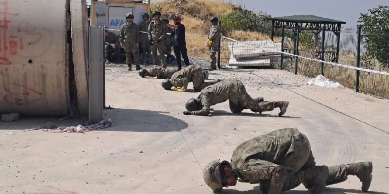 Şırnak'ta askerler afetlere karşı görev başında