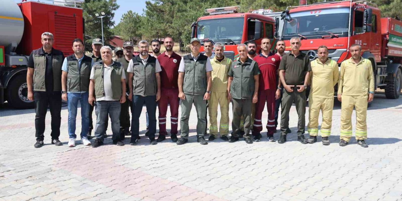 Elazığ'da yangınla mücadelede büyük başarı