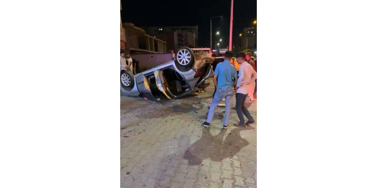 Muş-Bitlis yolunda otomobil takla attı, 1 yaralı