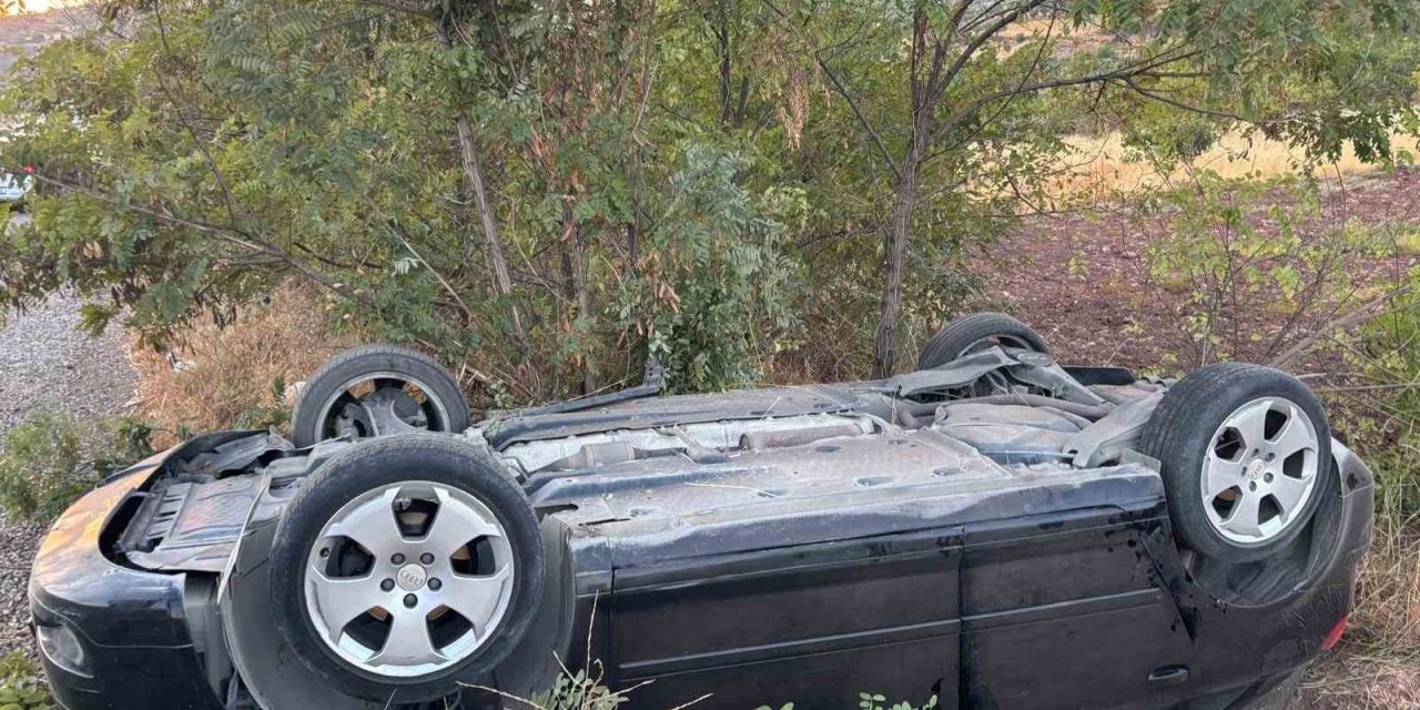 Besni'de otomobil takla attı: 1 yaralı