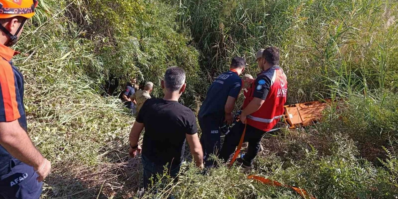 Siirt’te öğretmenleri taşıyan otomobil dereye uçtu: 2 yaralı