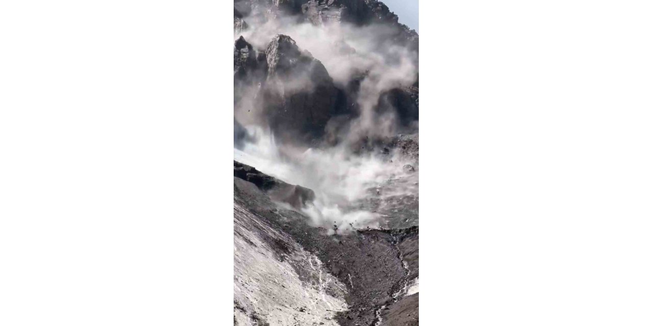 Sıcak hava Ağrı Dağı’nı harekete geçirdi