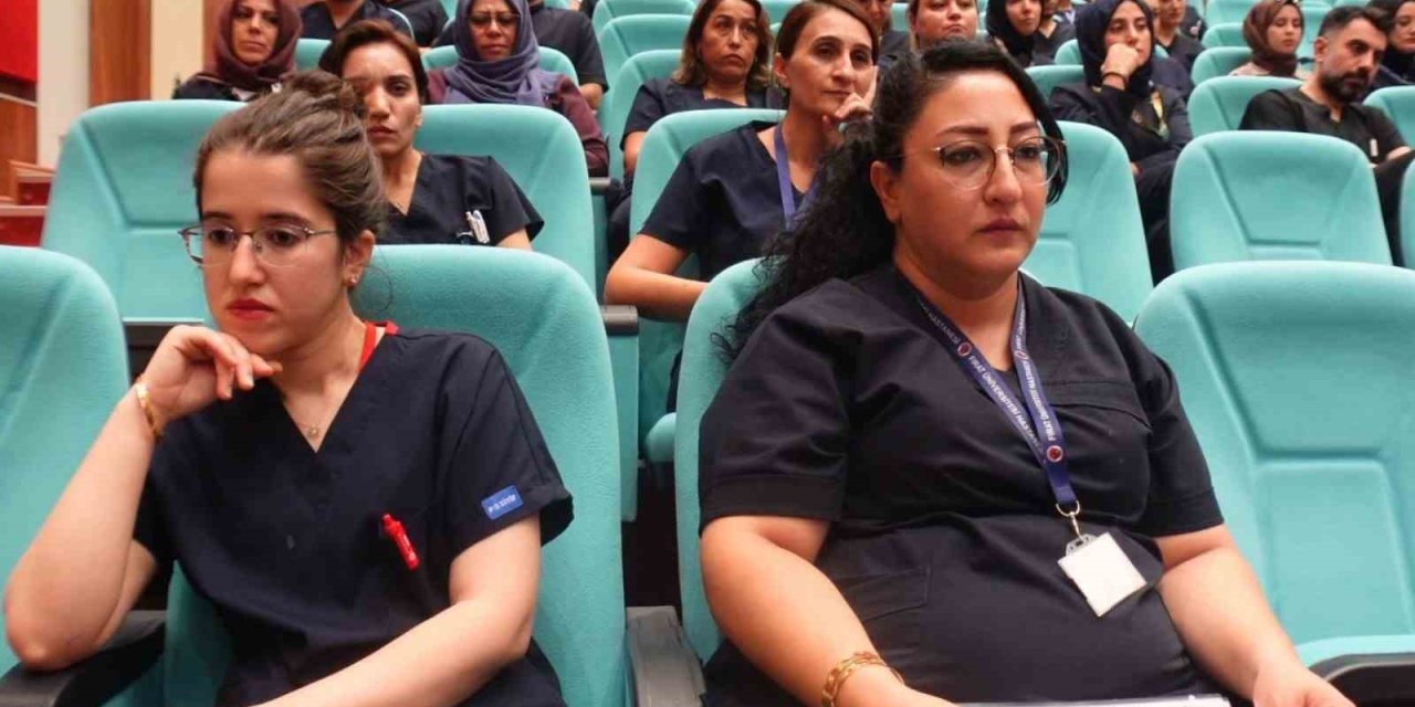 Elazığ’da ‘Öfke Kontrolü ve Tükenmişlik’ konulu eğitim verildi