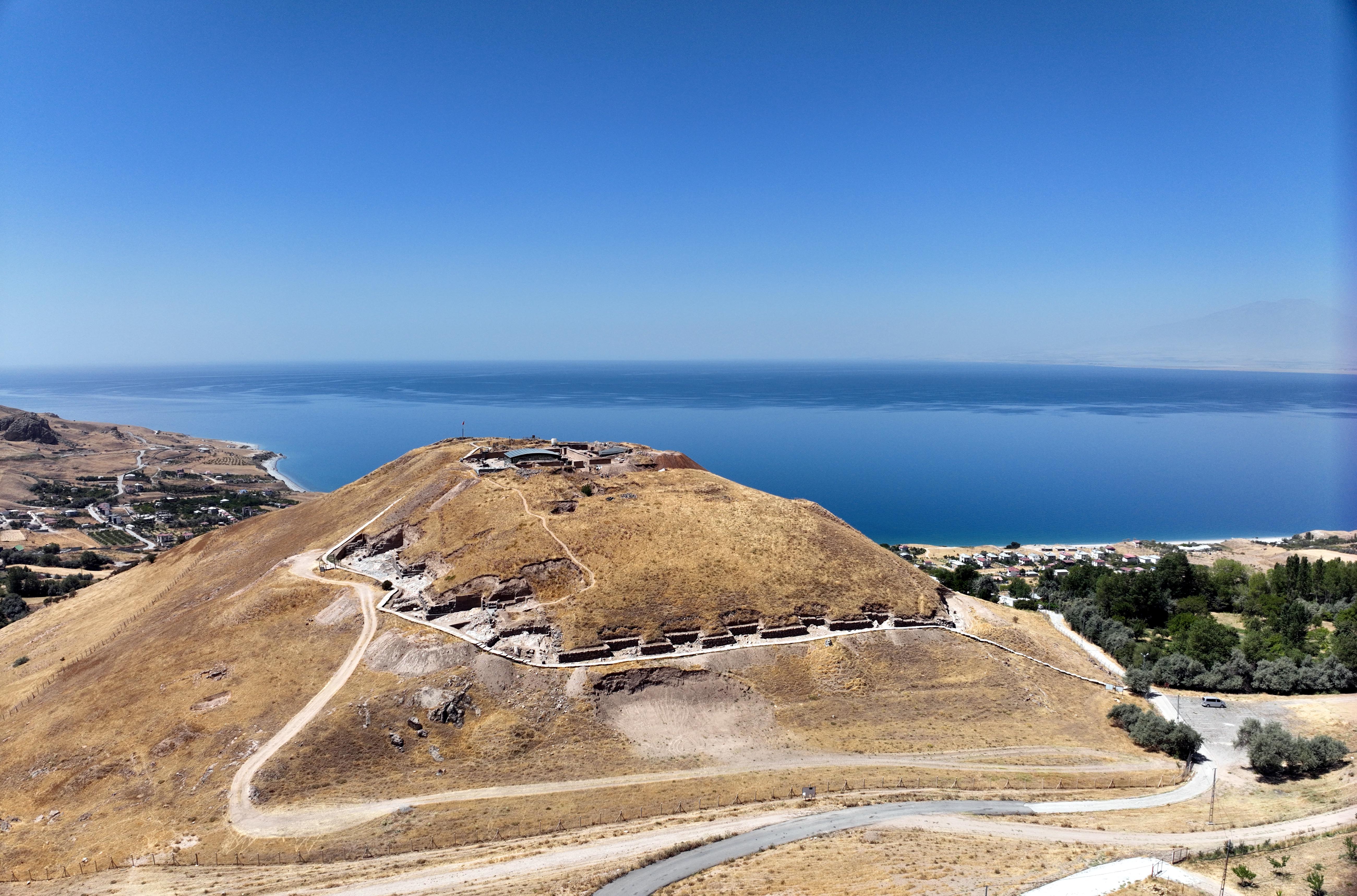 Van'da Urartu'nun DNA'sı araştırılıyor