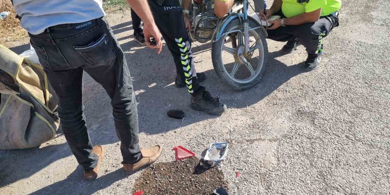 Adıyaman'da devrilen motosikletin sürücüsü yaralandı