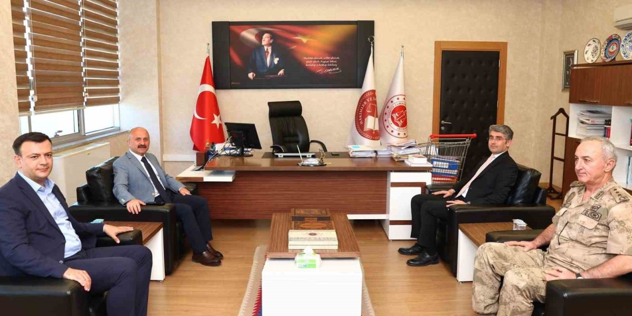 Adıyaman'da Vali Varol’dan yeni adli yıl ziyaretleri