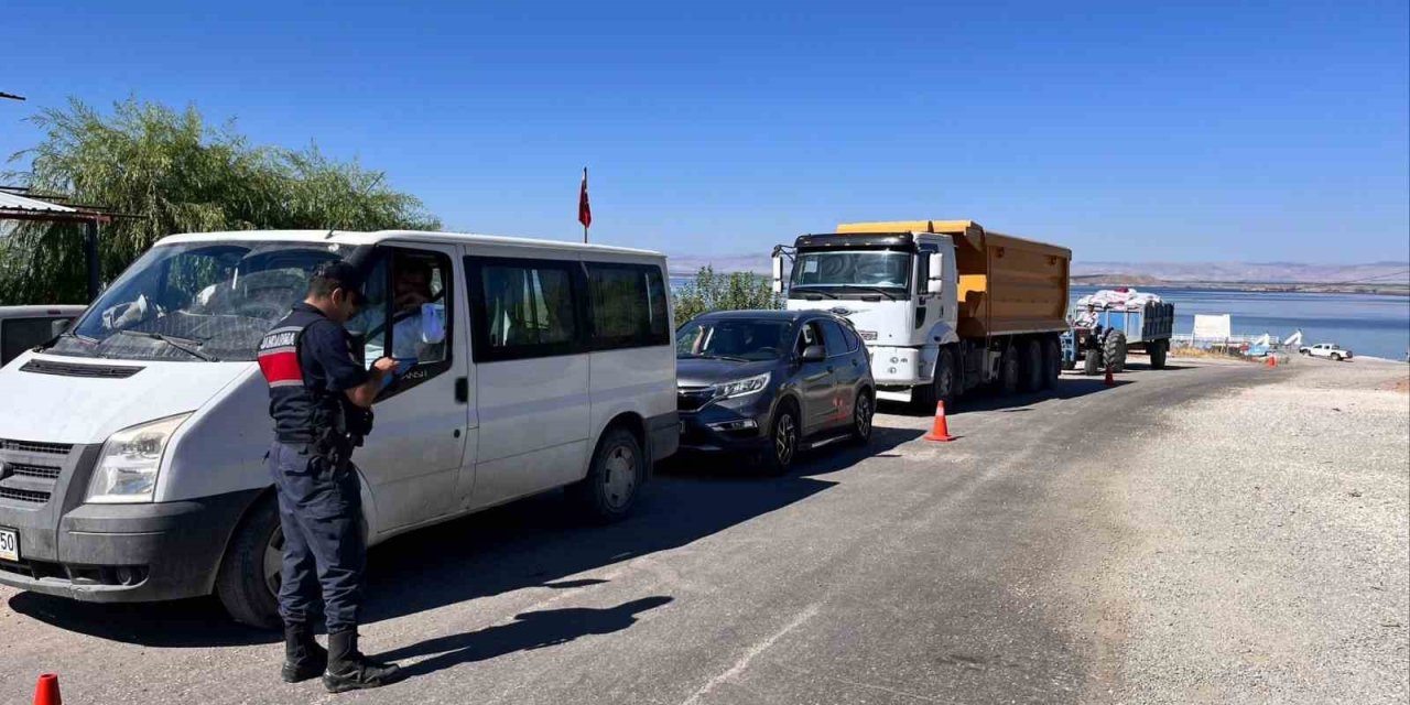 Elazığ’da ‘Huzur Uygulaması’ yapıldı