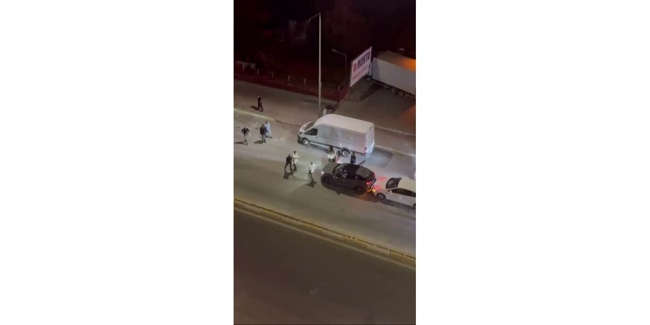 Diyarbakır'da önce kaza yaptılar, sonra kavga ettiler