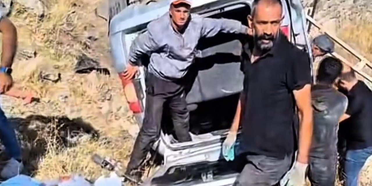 Iğdır’da Türk ve Azeri plakalı araçlar çarpıştı: 6 kişi yaralandı