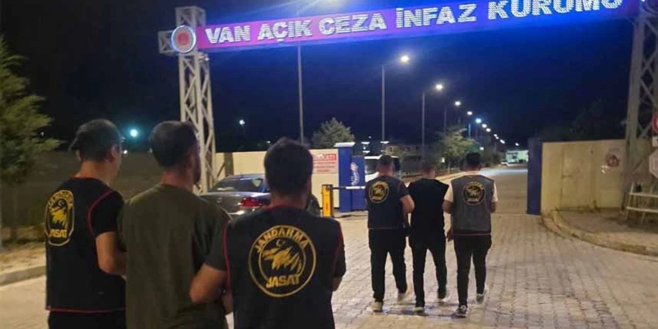Hakkari’de hapis cezası bulunan 2 kişi yakalandı