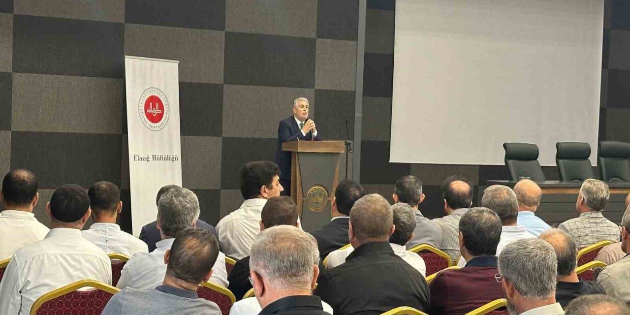 Elazığ’da cami görevlileri toplantısı yapıldı