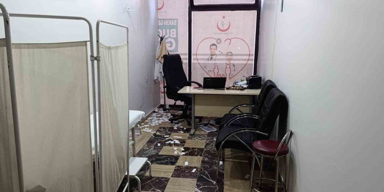 Mardin’de aile hekimine darp anı güvenlik kameralarında