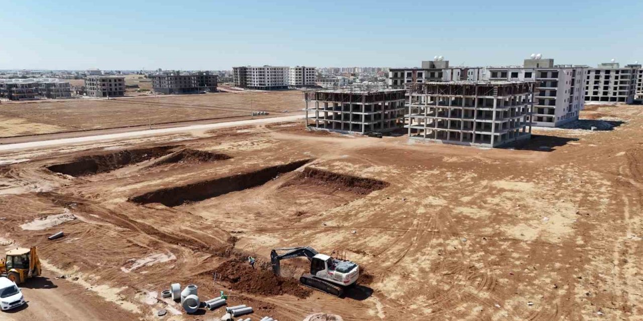 Mardin’de 12 bin metrelik atıksu çalışmaları sürüyor