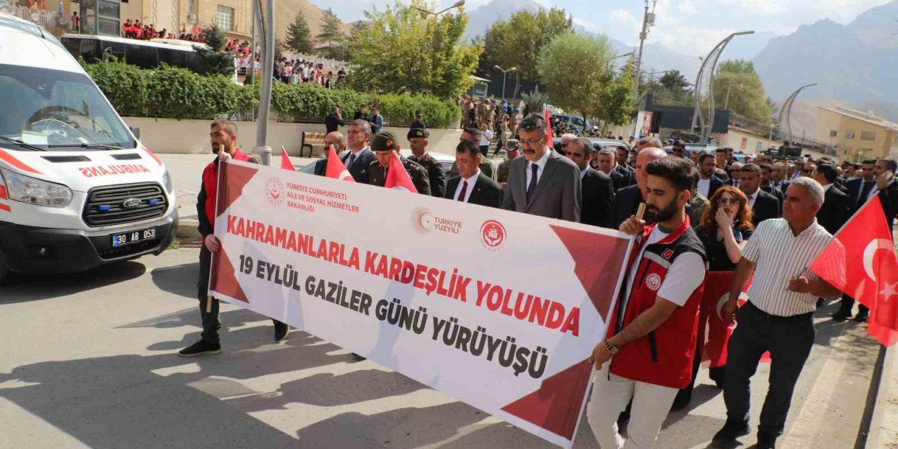 Hakkari’de 19 Eylül Gaziler Günü kutlandı