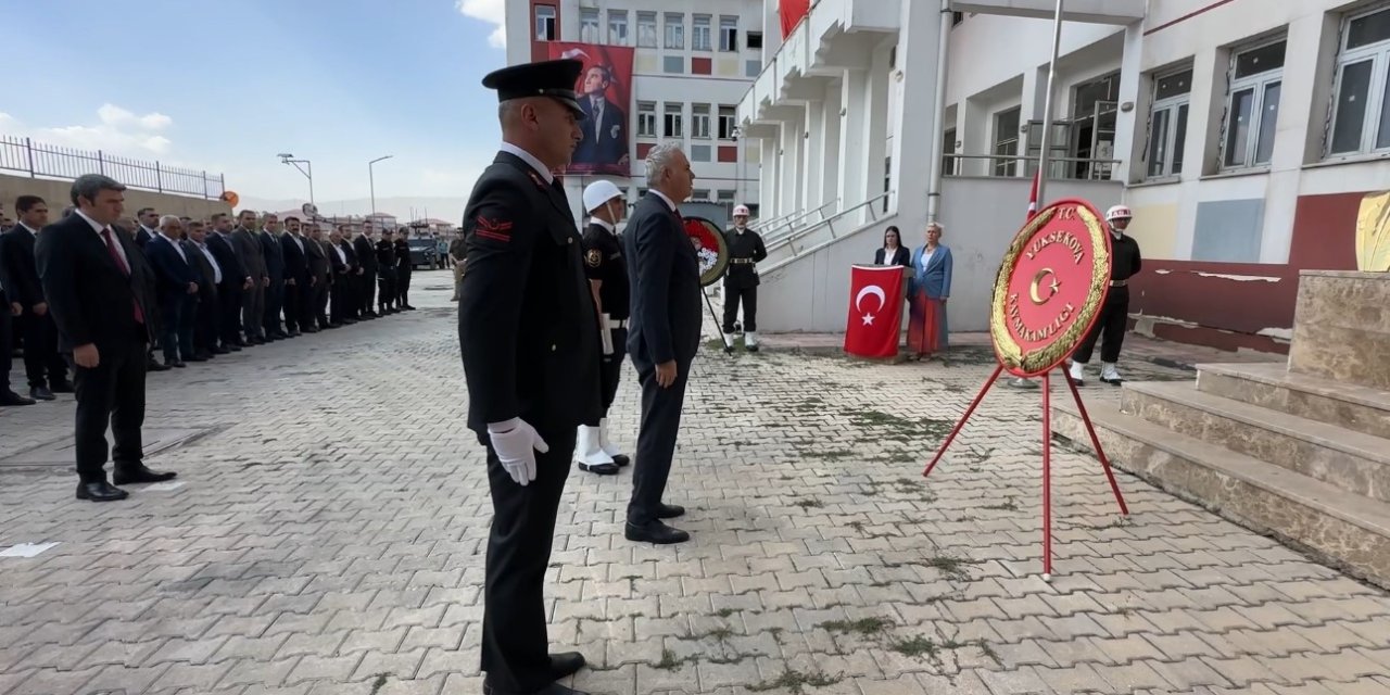 Yüksekova’da Gaziler Günü kutlandı