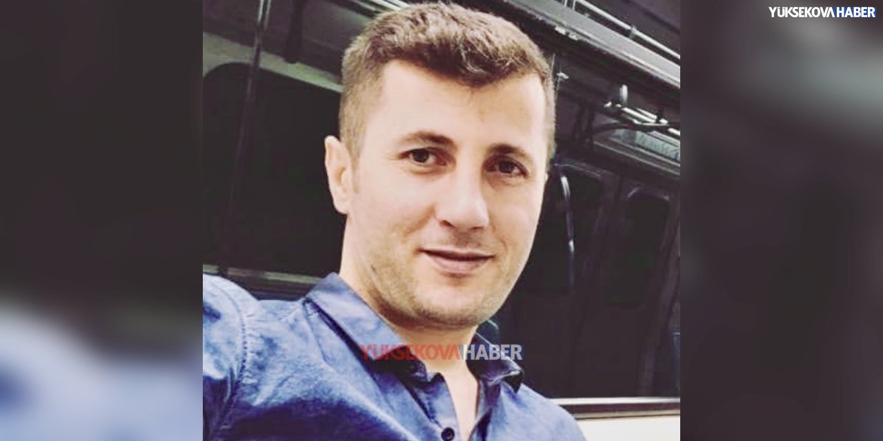 İstanbul’da halı saha maçında kalp krizi geçiren Yüksekovalı Halit Güner yaşamını yitirdi