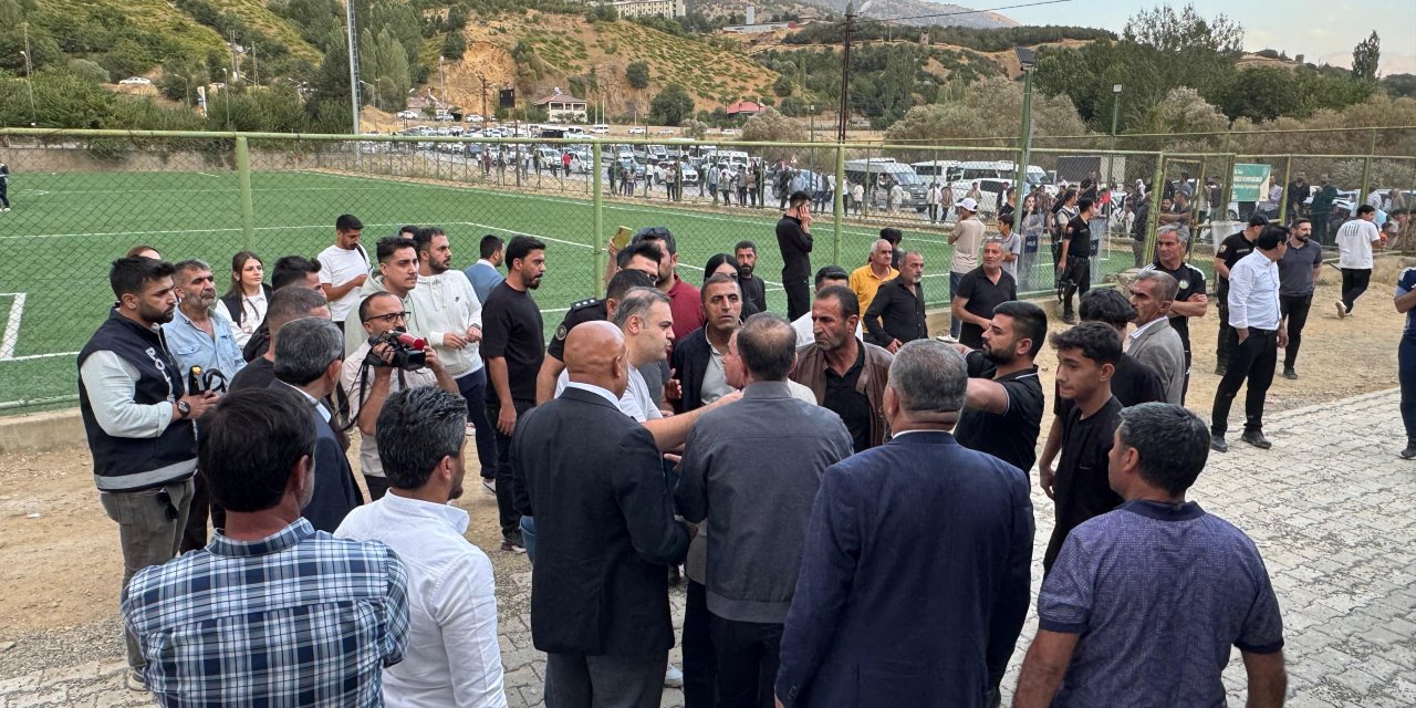 Yüksekova Spor ile Amed Spor maçı sonrası gerginlik: 2 yaralı