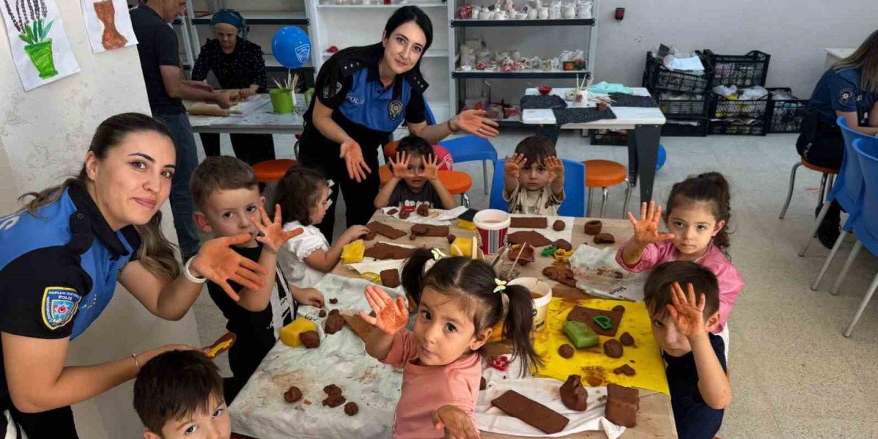Hakkari'de miniklere seramik sürprizi