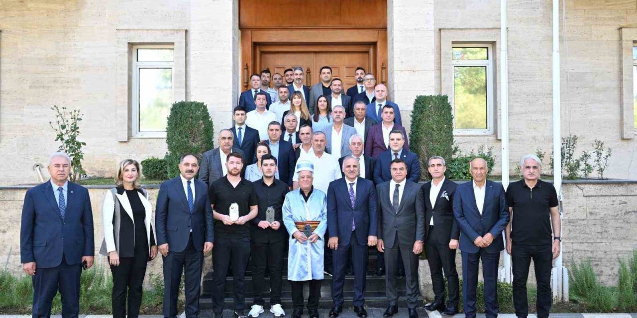 Diyarbakır’da yılın ahisi, kalfası ve çırağı ödülleri