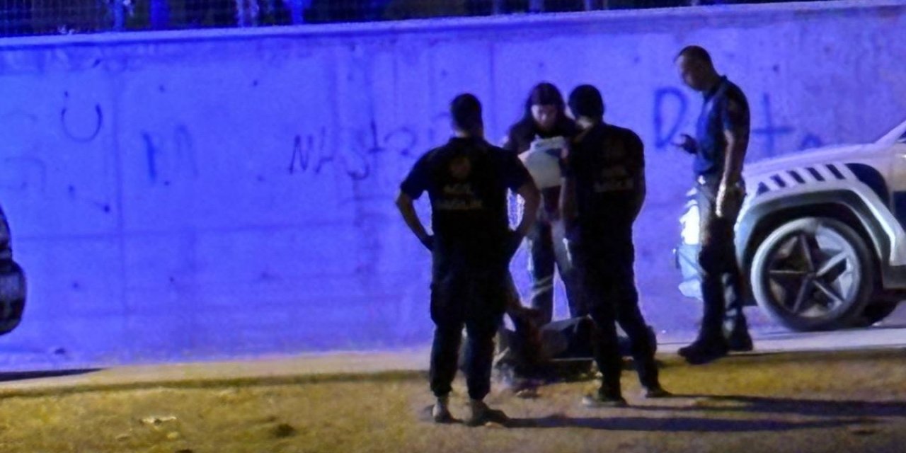 Adıyaman'da madde bağımlısı sokak ortasına yığılıp kaldı