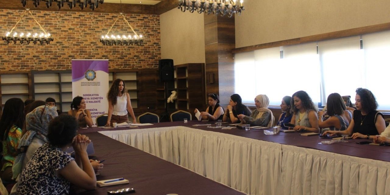 Diyarbakır'da kadın sağlığı eğitici eğitimi başladı