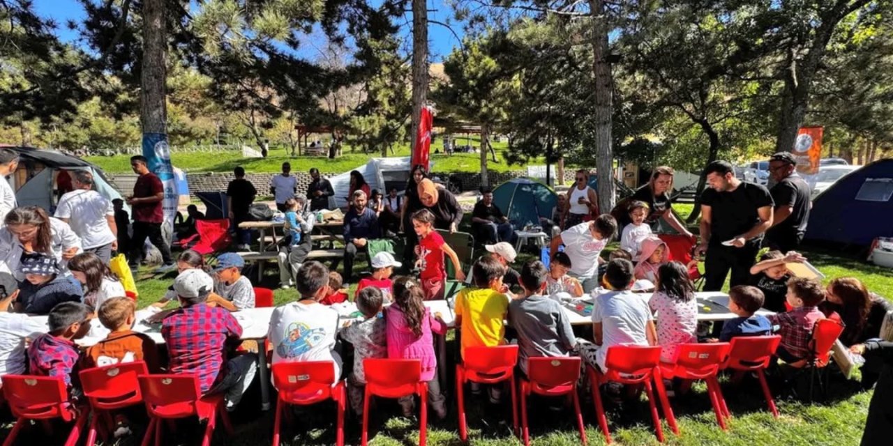 Yeşilyurt’ta aile bağlarını güçlendiren çadır kampı yapıldı