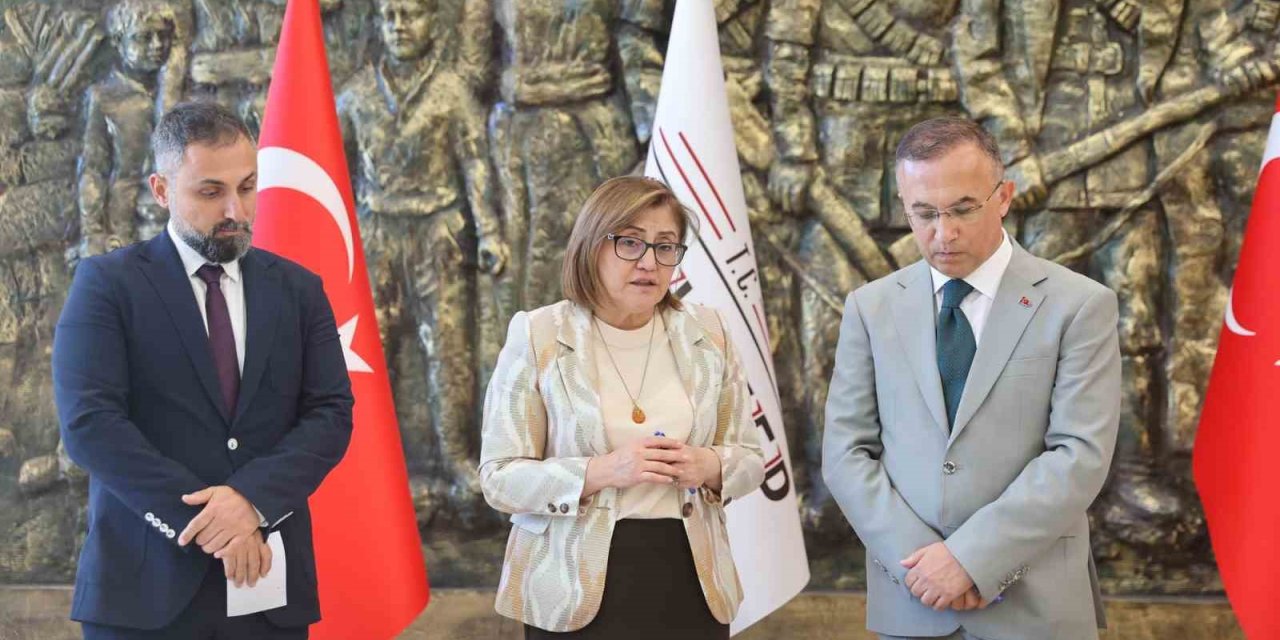 Gaziantep’te başarılı öğrencilere sınav  desteği