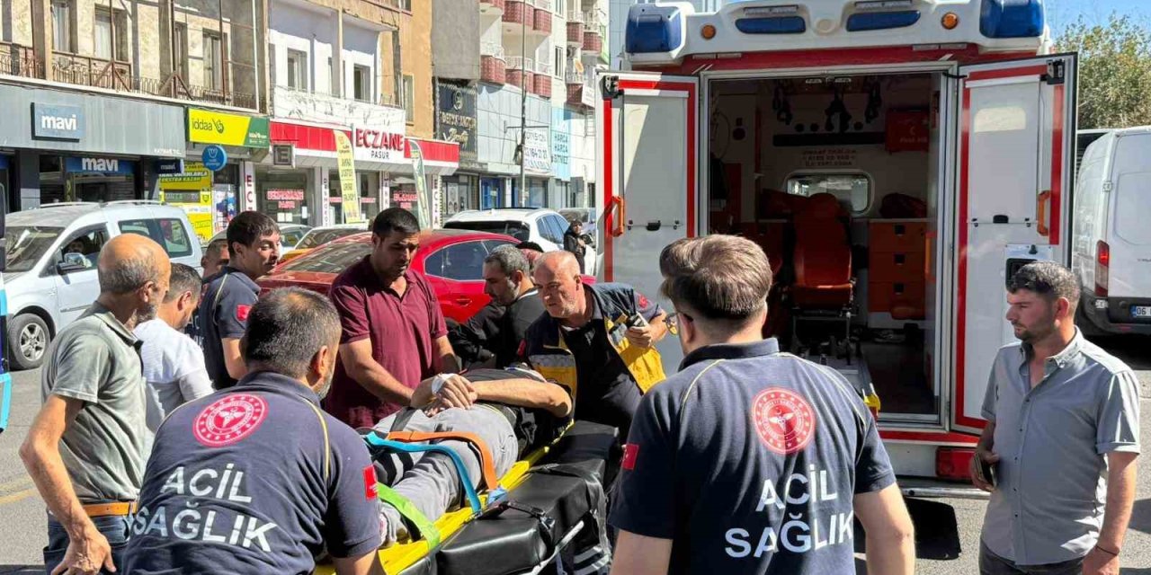 Diyarbakır otomobilin çarptığı yaya ağır yaralandı