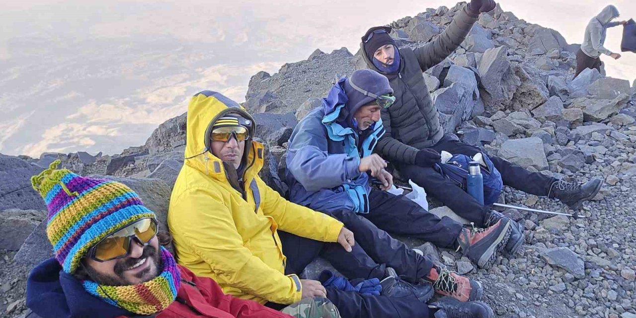 Ağrı Dağı’nda 4 günlük yolculuk