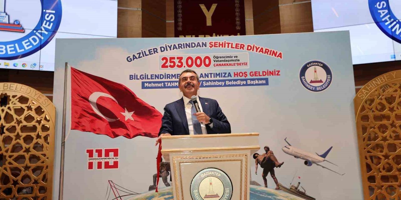 Milli Eğitim Bakanı Tekin: "Kendi değerlerimize uygun, müfredatımızı revize ettik"