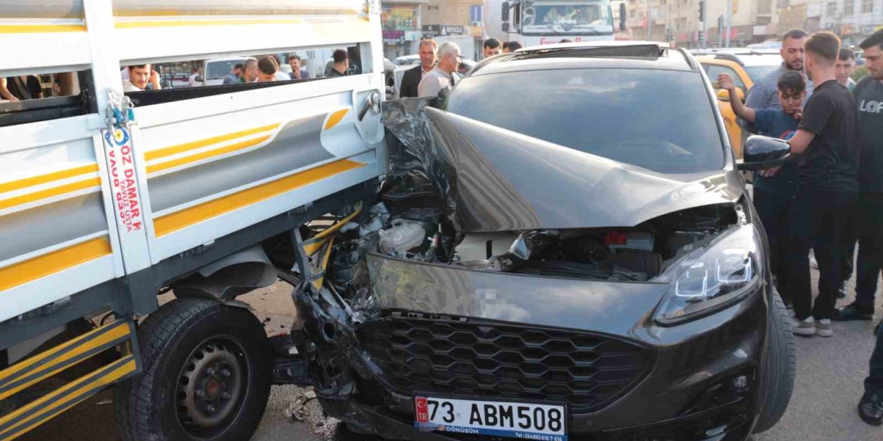 Cizre’de zincirleme trafik kazası