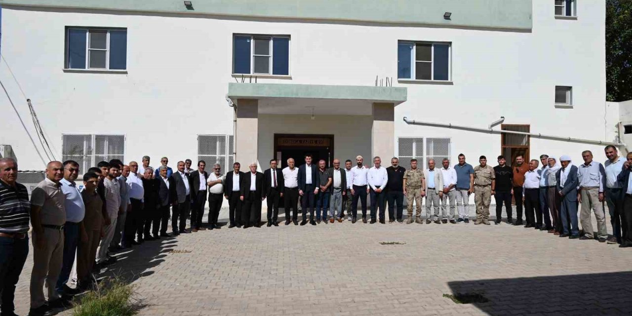 Mardin’de husumetli aileler barış töreniyle bir araya geldi