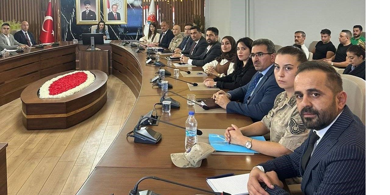 Şırnak’ta kadına yönelik şiddetle mücadele toplantısı