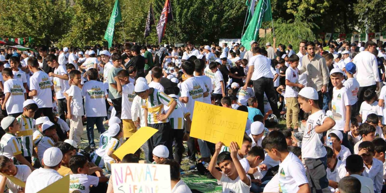 Diyarbakır’da "Hayat Namazla Güzel" etkinliği