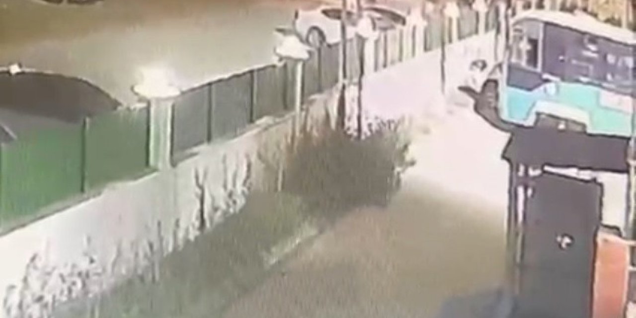 Muş-Bitlis yolunda otomobilin çarptığı yaşlı kadın öldü