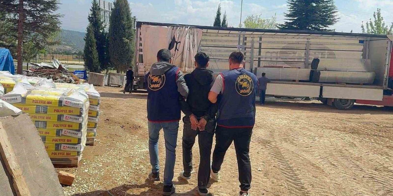 Diyarbakır’da haklarında kesinleşmiş hapis cezası bulunan 47 şahıs yakalandı