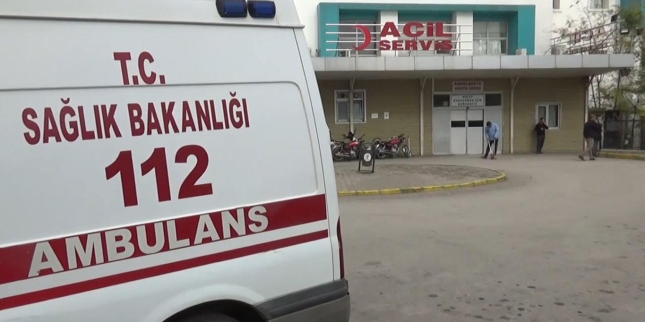 Fabrikanın çatısından düşen işçi hayatını kaybetti