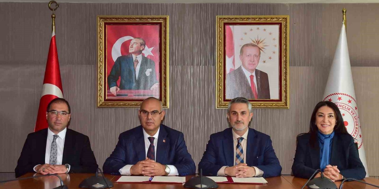 Ağrı’ya yeni spor tesisleri yapılacak