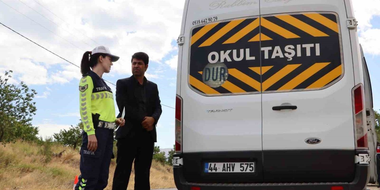 Malatya’da okul servislerine denetim