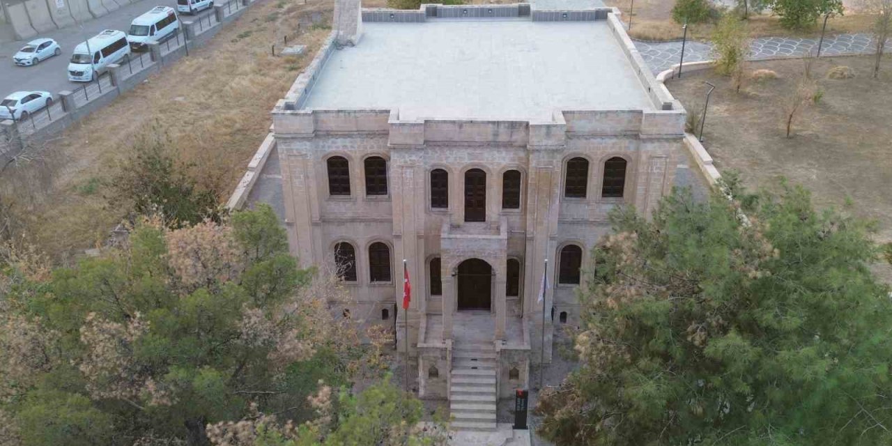Bölgenin en büyük müzesi Cizre’de açılıyor