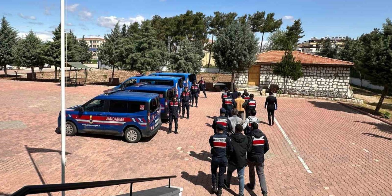 3 kişinin öldürüldüğü olayın katil zanlıları yakalandı