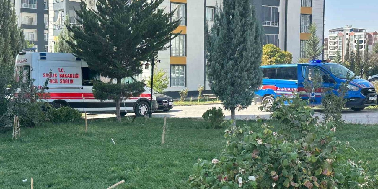 Adıyaman'da iki grup arasında çıkan kavgada 1 kişi yaralandı