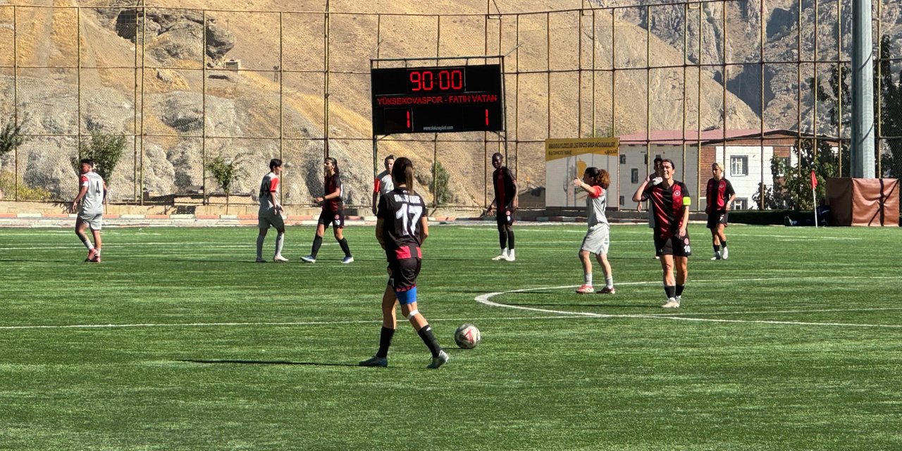 Yüksekova Spor, Fatih Vatan Spor karşısında 1-1 berabere kaldı
