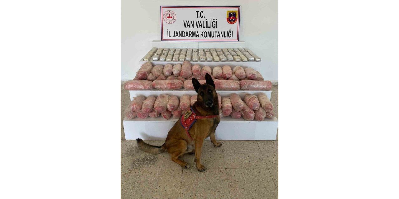 Başkale'de 67 kilo uyuşturucu ele geçirildi