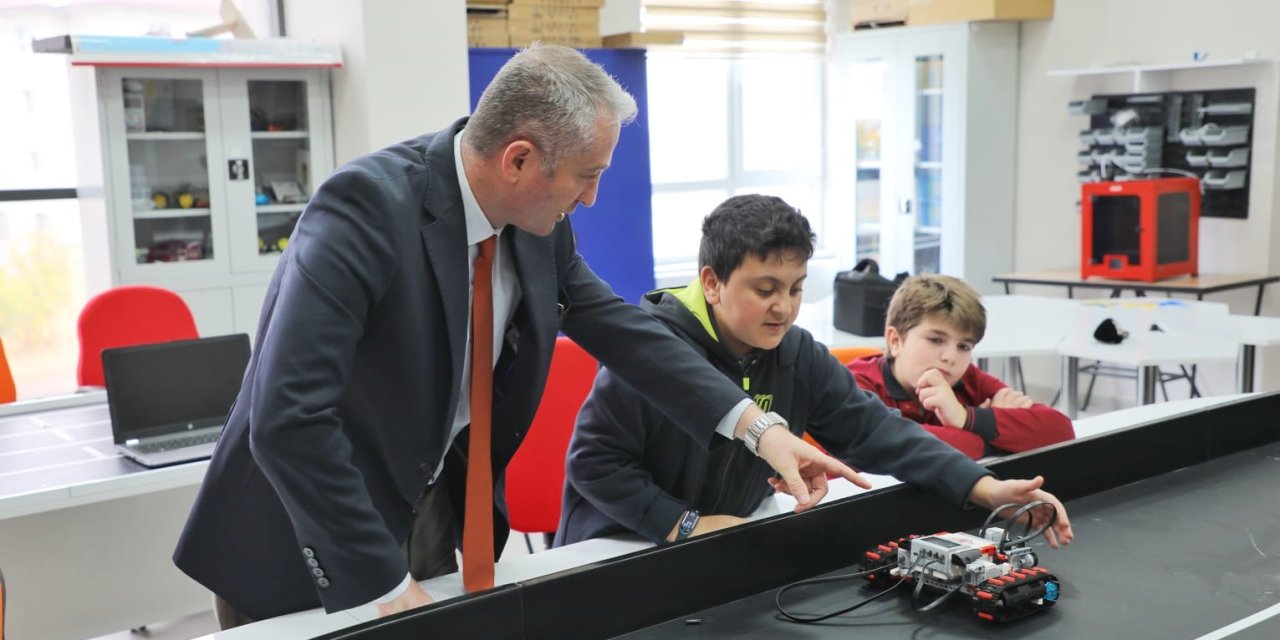 Ağrı’da "KodlAğrı" projesi ile 125 bin öğrenci teknoloji eğitimi alıyor