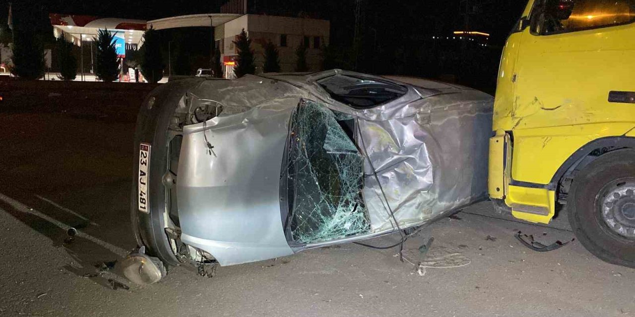 Elazığ’da kaza: 1’i ağır 3 kişi yaralandı