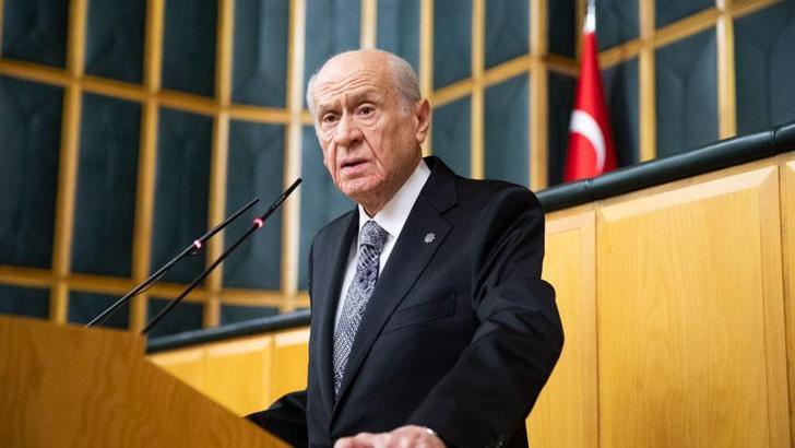 Bahçeli: Silahlı bir eylemde bulunmamış kim varsa gelip ailesiyle kucaklaşmalıdır