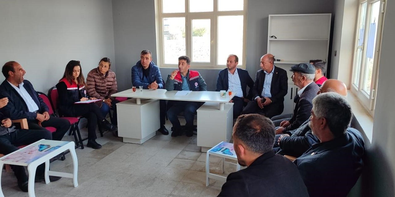 Kars'ta çiftçilere yönelik eğitimler sürüyor
