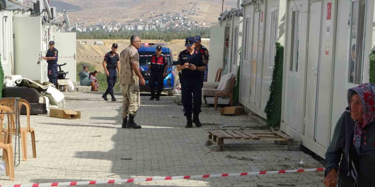 Malatya’daki konteyner kentte silahlı kavga: 1 yaralı