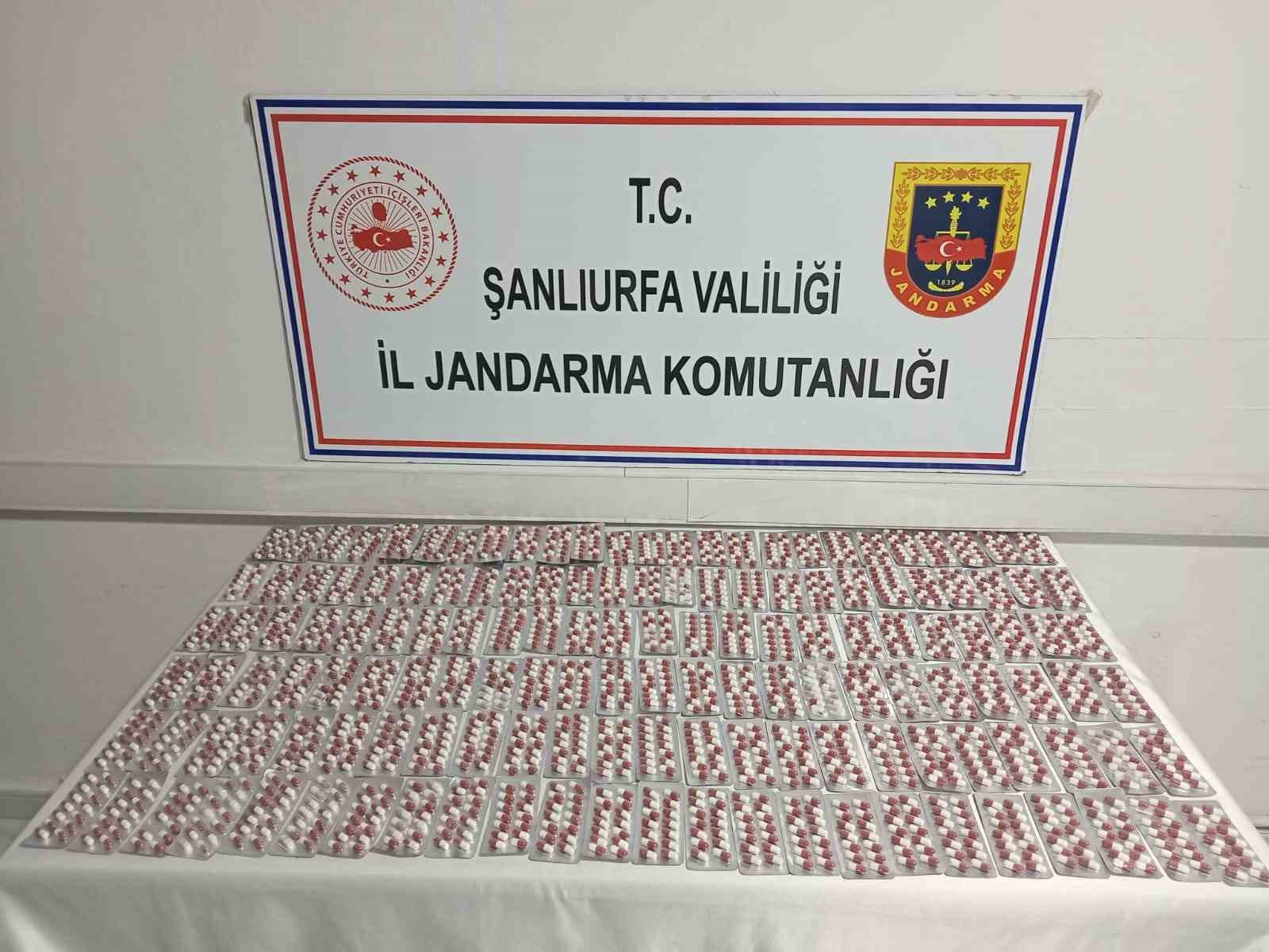 Urfa’da 2 bin 128 uyuşturucu hap ele geçirildi